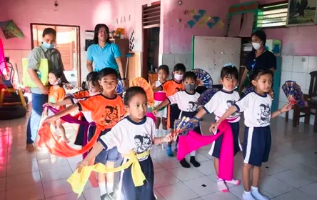 Mahasiswa & Dosen UNMAS Bantu PAUD Rama Bawa Desa Kukuh Kerambitan Kembangkan Pembelajaran Mulok